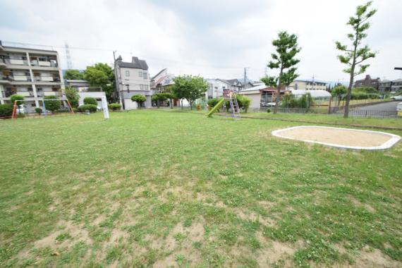 公園　新家第3公園（公園）まで872m
