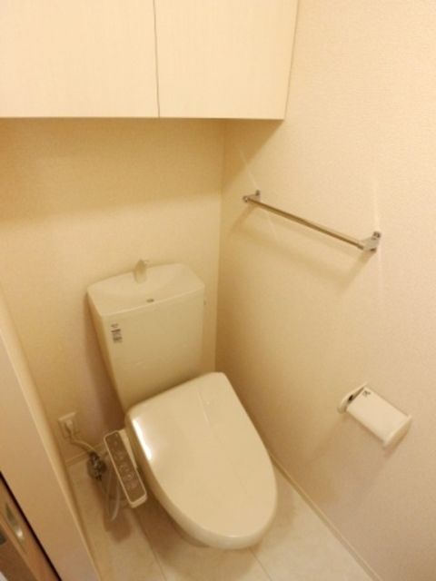 トイレ　※Droom　同タイプ住戸参考写真　現況優先