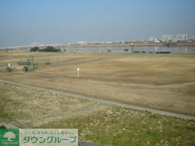 公園　江戸川河川敷緑地（公園）まで812m