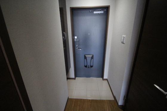 玄関　※別部屋の写真です