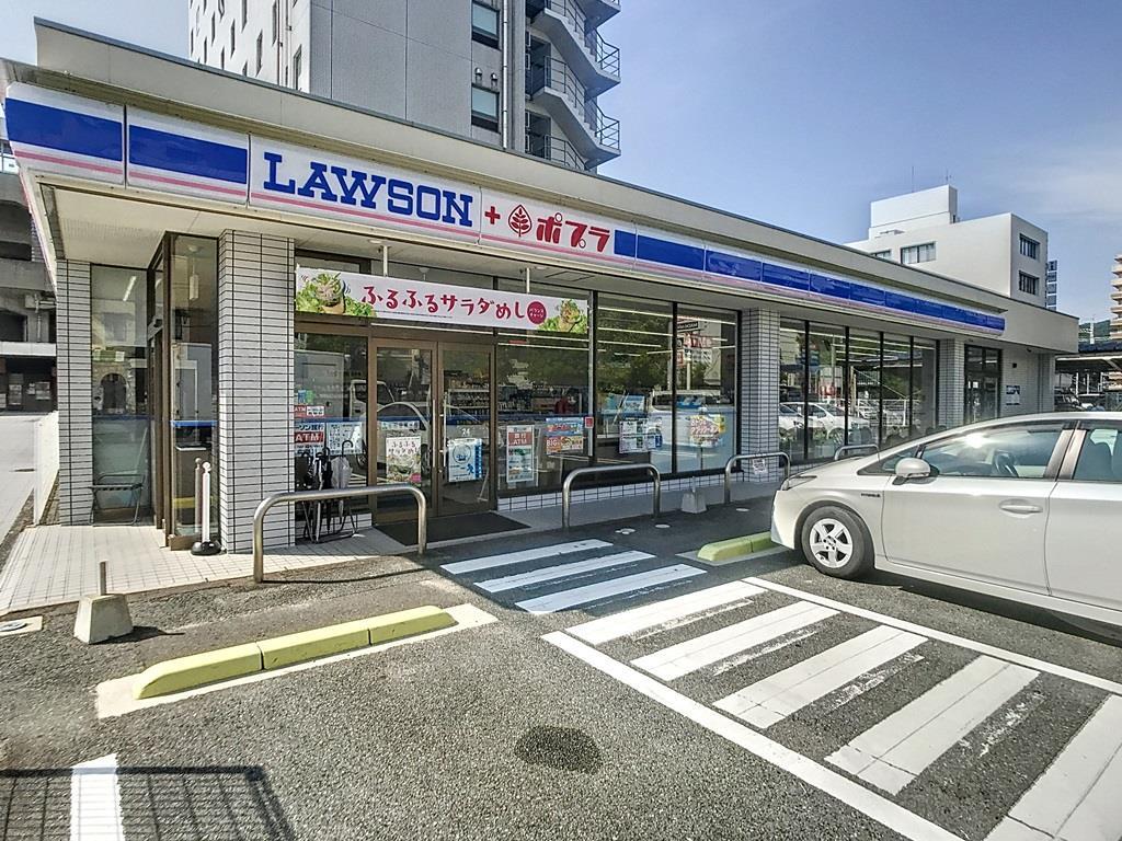 コンビニ　ローソン新山口駅前店（コンビニ）まで838m