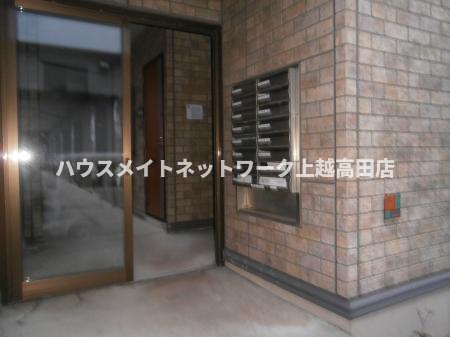 エントランス　エントランス