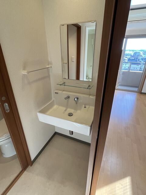 洗面設備　※別部屋参考写真※