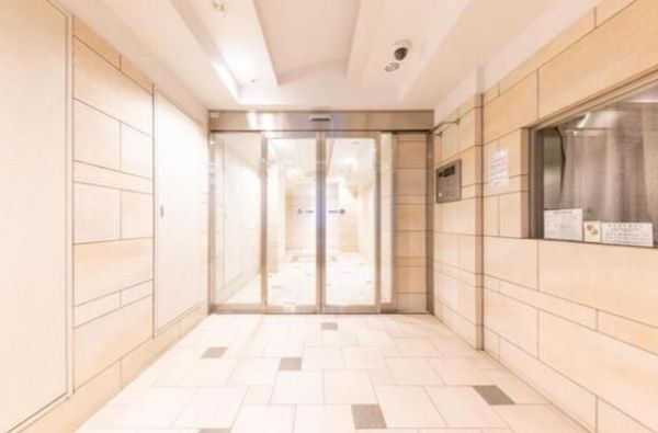 エントランス　☆共用設備もキレイ☆