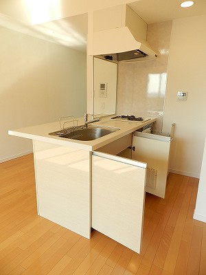 キッチン　※同物件別部屋