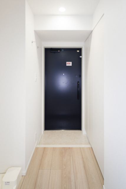 玄関　※写真は同タイプ住戸です。