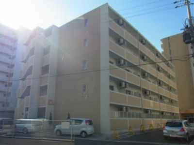 建物外観　ジラソーレ