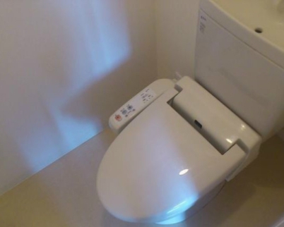 トイレ　ウォシュレット