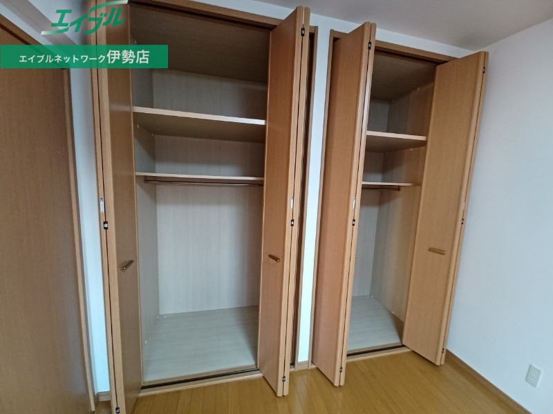 収納　同物件別部屋参考写真です。