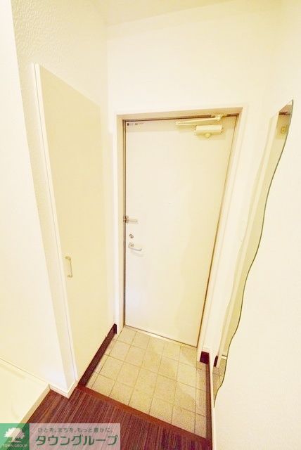 玄関　お部屋探しは【タウンハウジング蘇我店】にお任せ下さい♪