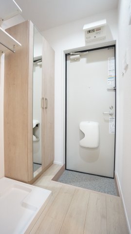 ラフィーネ生田IIの玄関写真
