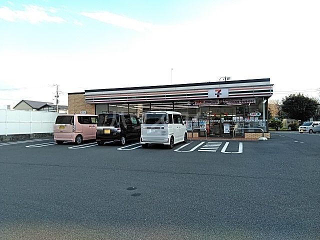 コンビニ　セブンイレブン 富士緑町店（コンビニ）まで20m