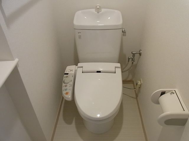 トイレ　NULL