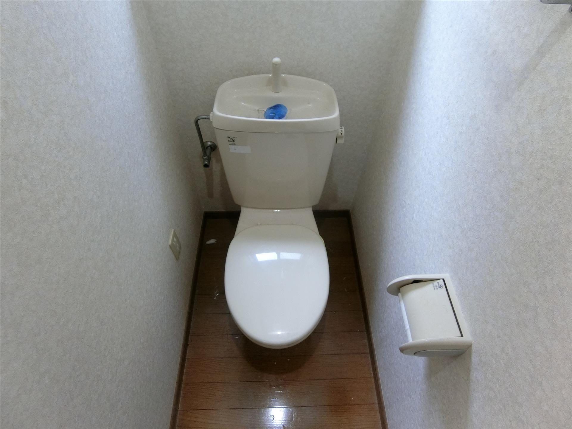 トイレ　お手入れのしやすい洋式トイレ♪