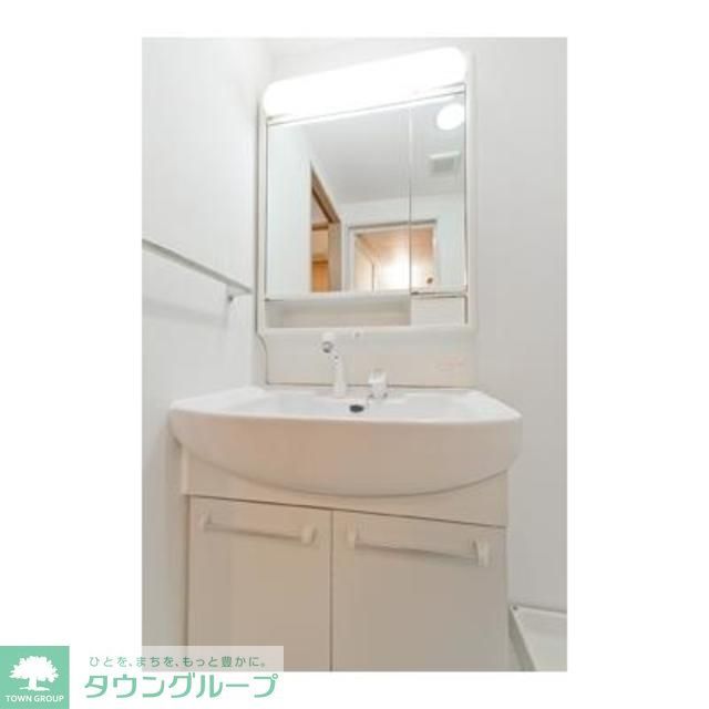 洗面設備　※写真は同タイプ住戸です。