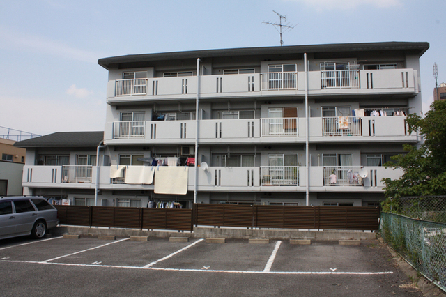 駐車場　南側の駐車場です