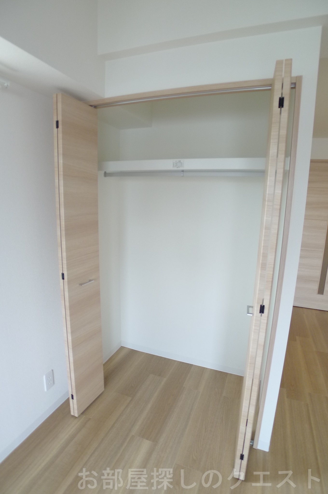 収納　（写真は同仕様）