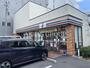 コンビニ　セブン-イレブン 北区豊島６丁目東店（コンビニ）まで352m