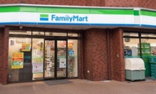 コンビニ　ファミリーマート江東冬木店（コンビニ）まで203m