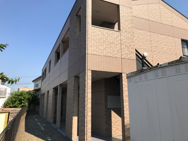 建物外観　外観写真（昼）
