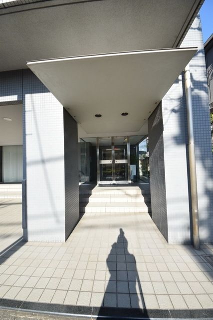 エントランス　☆お問い合わせはお早めに☆