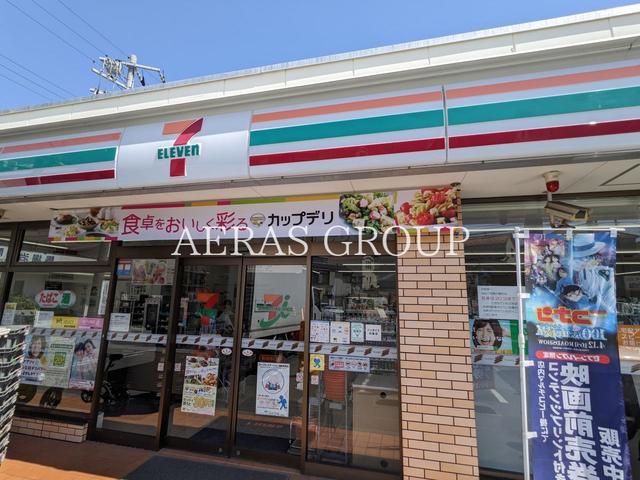 コンビニ　セブン-イレブン 横浜馬場４丁目店（コンビニ）まで298m