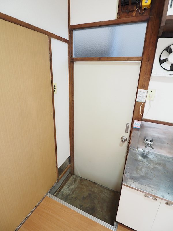 玄関