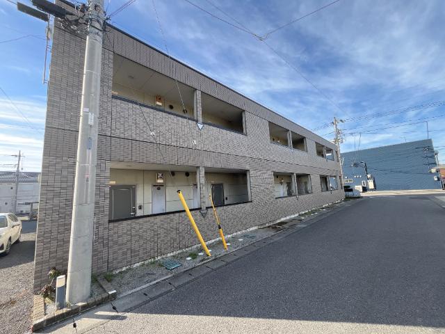 建物外観　外観写真（昼）