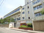 中学校　鷹取中学校（中学校）まで897m