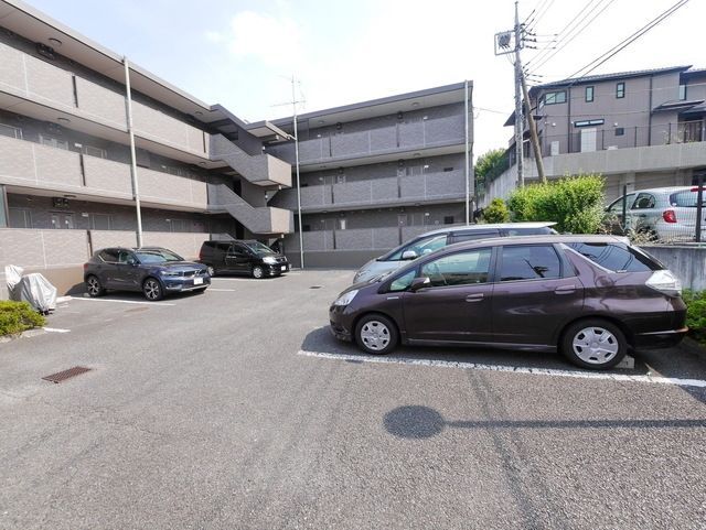 駐車場　★お部屋探しは株式会社タウンハウジング東京まで★