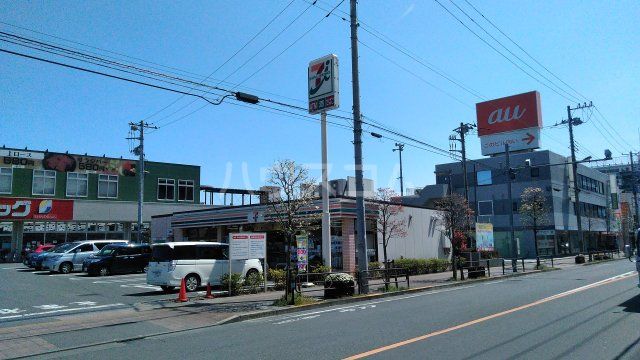 コンビニ　セブンイレブン福生駅東店（コンビニ）まで737m