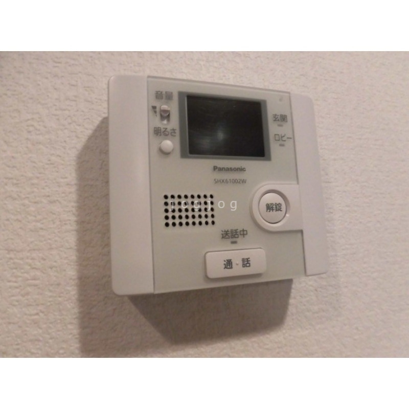 セキュリティ　モニター付きインターホンで来客確認も安心です！