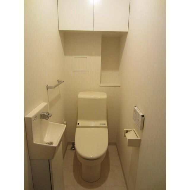 トイレ　写真は同タイプ住居です