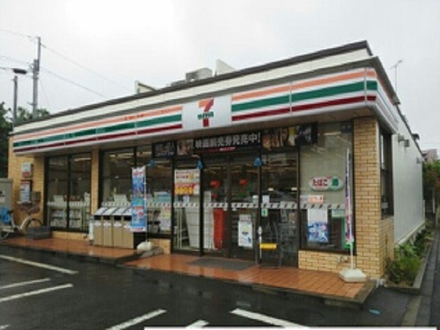 コンビニ　セブンイレブン（コンビニ）まで220m