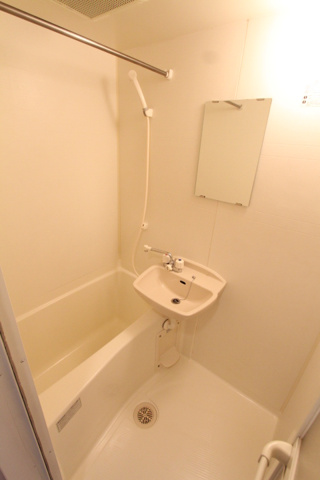 バス・シャワールーム　バス※別部屋参考写真