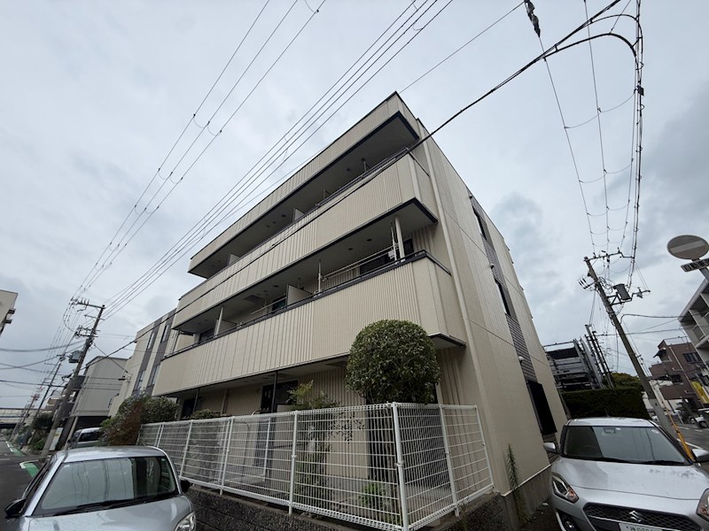 宝和マンションの外観写真