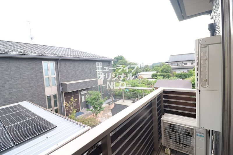バルコニー　※同建物内、別室参照。現況を優先致します。