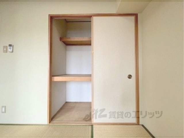 収納　和室収納