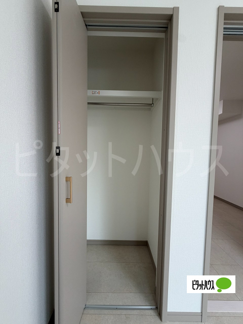 収納　クローゼット