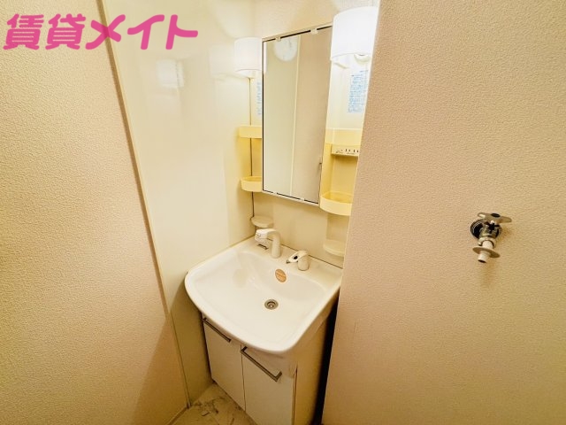 洗面設備　同物件別室画像