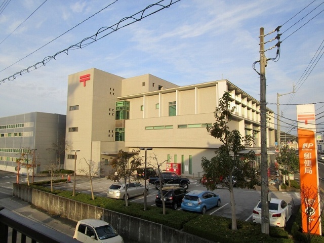 郵便局　高知東郵便局（郵便局）まで467m