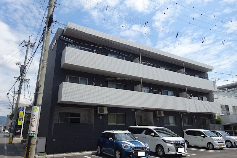 長野電鉄長野線 市役所前駅 徒歩5分 築9年