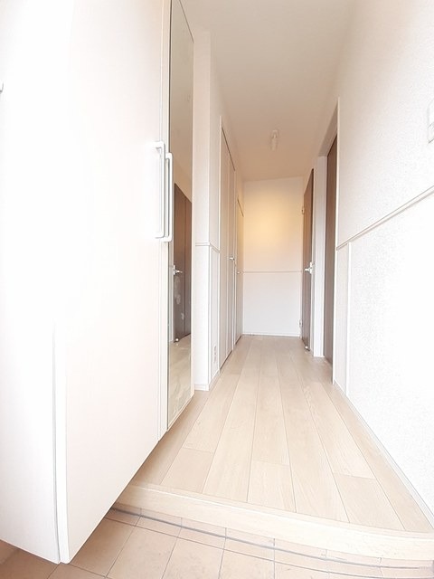 玄関　図面と現状に相違がある場合には現状を優先