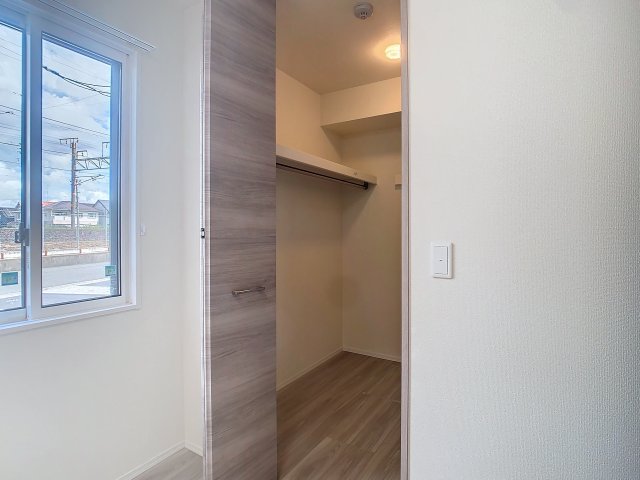 収納　掲載写真は空室の別部屋を掲載しております。実際のお部屋と仕様