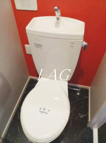トイレ　トイレです。
