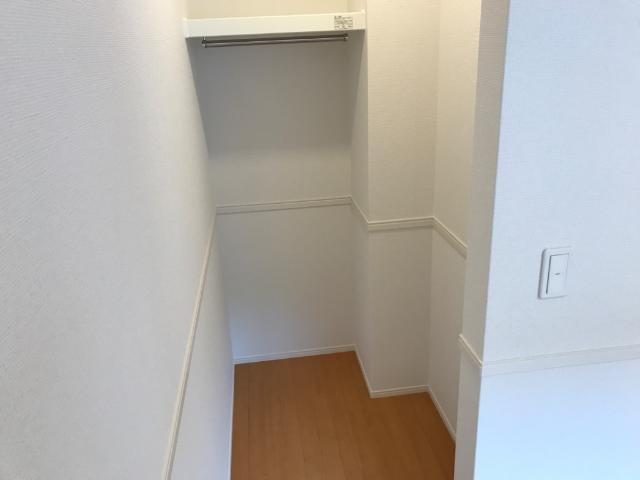 収納　クローゼット