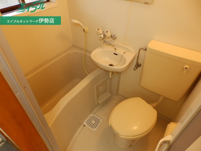 バス・シャワールーム　同型参考写真
