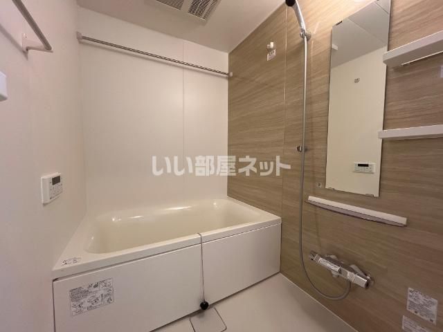 ＪＲ宇都宮線 間々田駅 徒歩39分 2階建 築1年の風呂写真