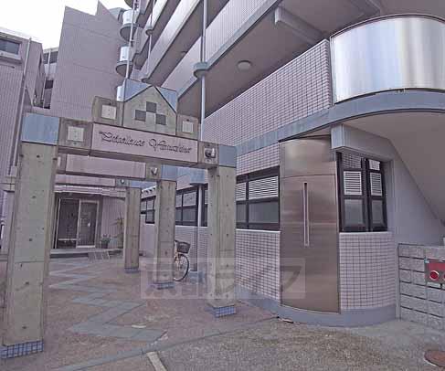 プレセランス山科の外観写真