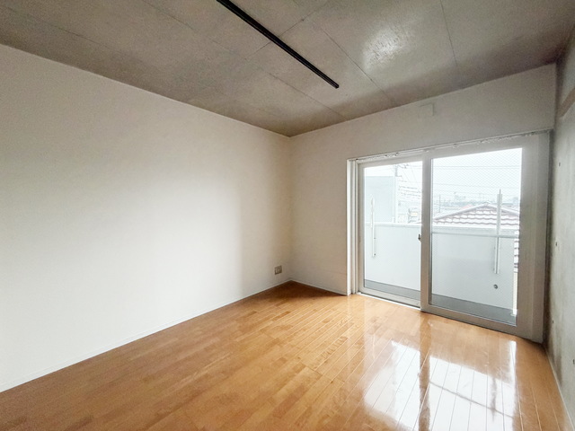 居室・リビング　～明るいお部屋です～